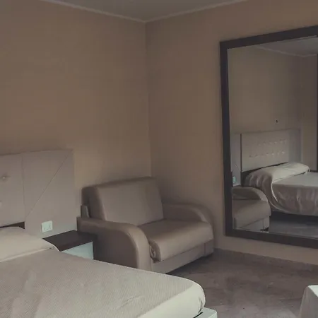Hotel Insonnia-3